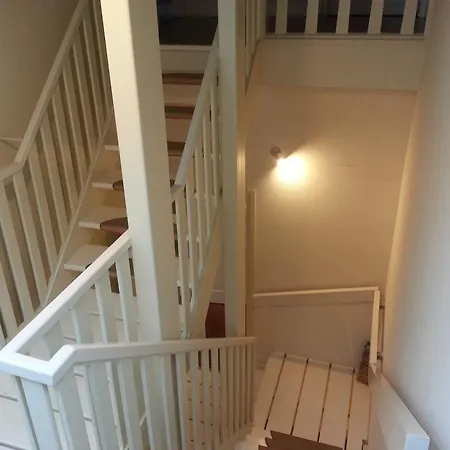 Veerhuis Met Een Verhaal * Varik