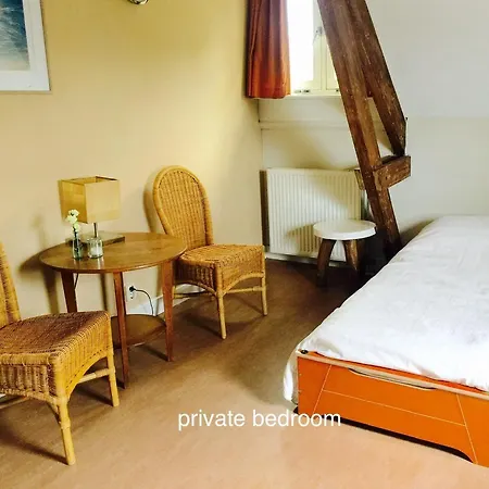 Veerhuis Met Een Verhaal 乡村民宿