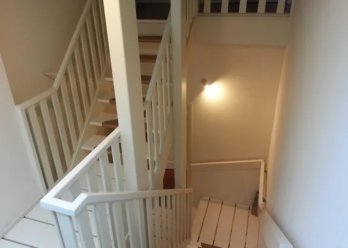 Veerhuis Met Een Verhaal * Varik